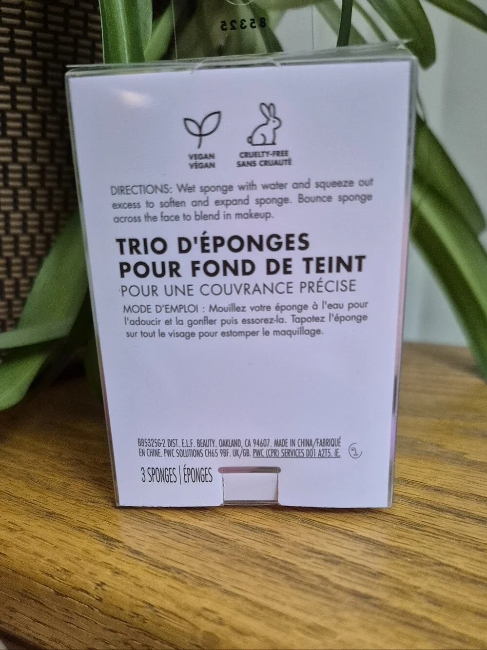 e.l.f. Complexion Sponge Trio - Pink & Lavender. Precise Coverage. NEW IN BOX
